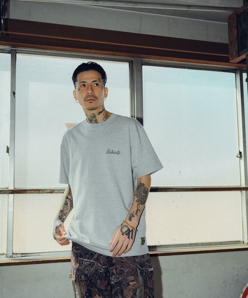 Subciety（サブサエティ）の「Dominate tee（Tシャツ/カットソー・メンズ・サンドベージュ/ホワイト/グレー/ブラック・SMALL/MEDIUM/LARGE/X-LARGE/XX-LARGE）」の22枚目の写真