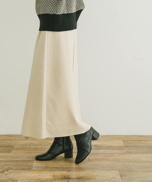 ITEMS URBANRESEARCH（アイテムズ アーバンリサーチ）の「ペンシルタイトスカート（スカート・レディース・アイボリー/ブルー/モカ・FREE）」の9枚目の写真