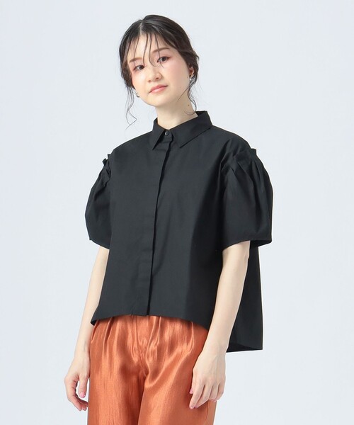 BEAMS HEART（ビームスハート）の「【3色展開】肩タック ビッグ シャツ（シャツ/ブラウス・レディース・オフホワイト/サックスブルー/ブラック・FREE）」の2枚目の写真