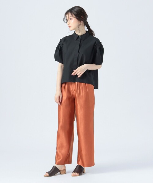 BEAMS HEART（ビームスハート）の「【3色展開】肩タック ビッグ シャツ（シャツ/ブラウス・レディース・オフホワイト/サックスブルー/ブラック・FREE）」の12枚目の写真