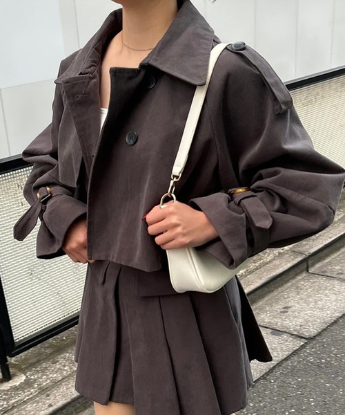 merrylatte（メリーラテ）の「ショート丈トレンチコート（トレンチコート・レディース・チャコール・FREE）」の4枚目の写真