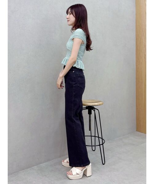 MERCURYDUO（マーキュリーデュオ）の「ブーツカットデニムパンツ（デニムパンツ・レディース・ブルー/ブラック・MEDIUM/SMALL）」の22枚目の写真