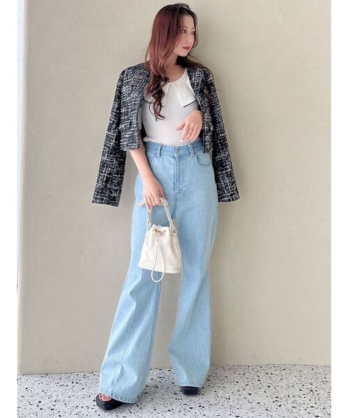 MERCURYDUO（マーキュリーデュオ）の「ブーツカットデニムパンツ（デニムパンツ・レディース・ブルー/ブラック・MEDIUM/SMALL）」の5枚目の写真