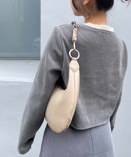 LE VERNIS（ル・ベルニ）の「LE VERNIS(ル・ベルニ)Paracord moon bag S (Nylon)（ショルダーバッグ・レディース・ブラウン/ネイビー/ベージュ/ブラック・FREE）」の22枚目の写真