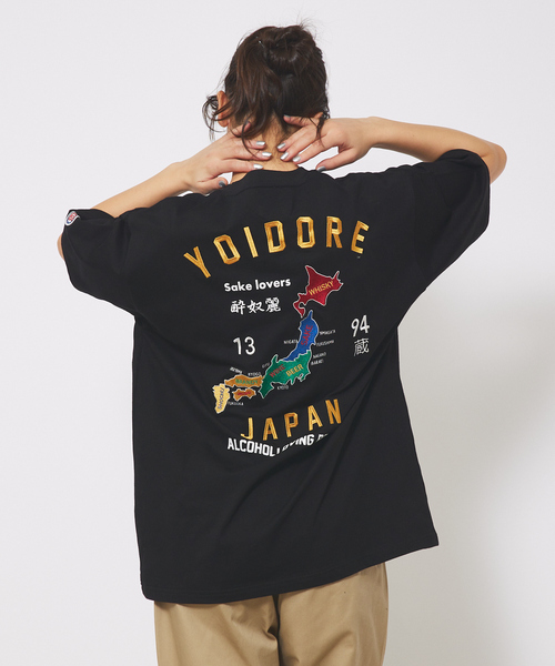 ABAHOUSE(アバハウス)の「【YOIDORE/ヨイドレ 】スーベニアTシャツ/ 酒愛好家/ユニセックス(Tシャツ/カットソー・メンズ・ホワイト系その他/ブラック系その他2/ブラック系その他3/ホワイト系その他2/ホワイト系その他3/ブラック系その他/ライトブルー/ネイビー・M/L)」の5枚目の写真