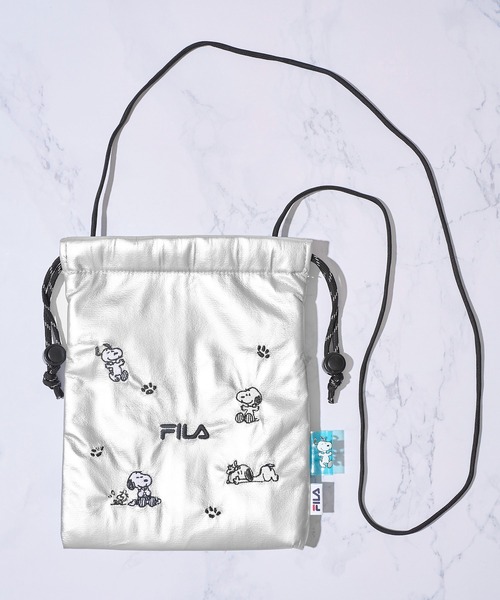 FILA(フィラ)の「【FILA フィラ × PEANUTS】フロント刺繍 ドローストリングミニショルダーバッグ(ショルダーバッグ・レディース・ホワイト/ブラック/シルバー・FREE)」の9枚目の写真