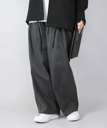 and it_（アンドイット）の「裾タックバルーンツイルイージーパンツ（その他パンツ）」