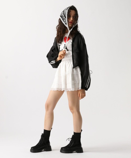 FOREVER 21（フォーエバー トゥエンティーワン）の「【2025SS】LOVETシャツ（Tシャツ/カットソー・レディース・オフホワイト/ブラック/カモフラージュ・FREE）」の10枚目の写真