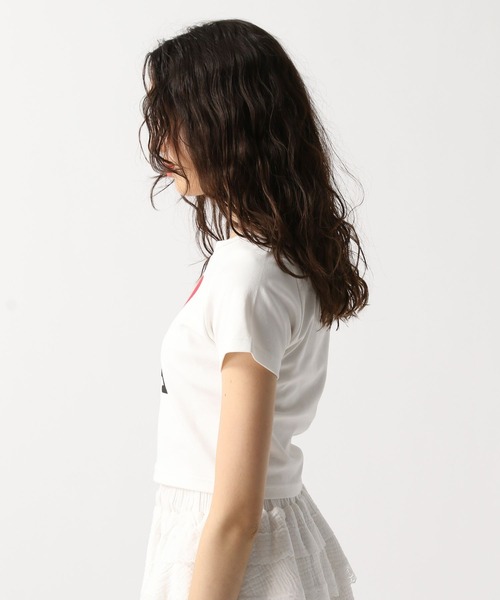 FOREVER 21（フォーエバー トゥエンティーワン）の「【2025SS】LOVETシャツ（Tシャツ/カットソー・レディース・オフホワイト/ブラック/カモフラージュ・FREE）」の19枚目の写真