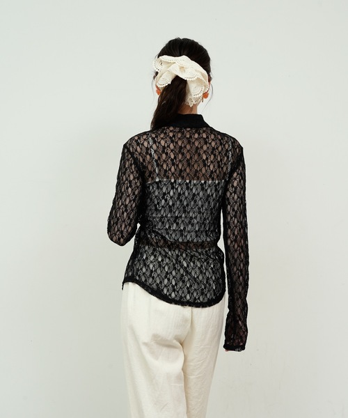 Lutim by u(ルチバイユー)の「Lace Embroidery Double Frilled Scrunchie / レース刺繍ダブルフリルシュシュ(シュシュ・レディース・ブラック/ホワイト・FREE)」の11枚目の写真