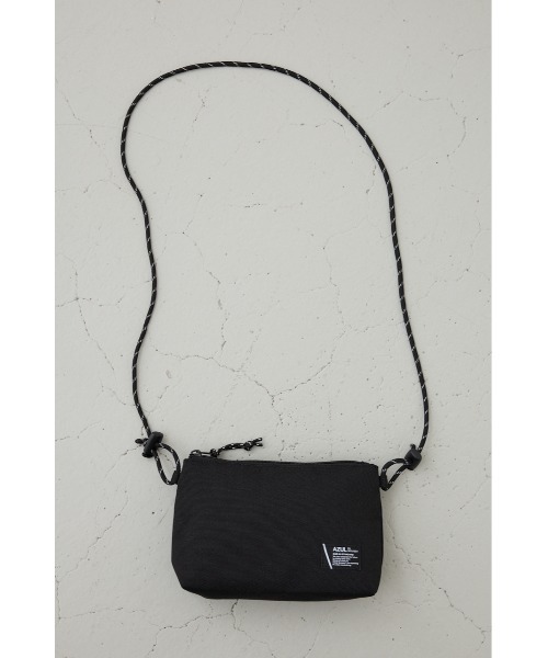 AZUL by moussy(アズールバイマウジー)の「総柄ミニショルダーバッグ(ショルダーバッグ・メンズ・ブラック/ブラック系その他・FREE)」の4枚目の写真