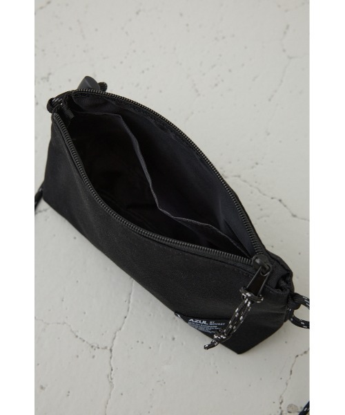 AZUL by moussy(アズールバイマウジー)の「総柄ミニショルダーバッグ(ショルダーバッグ・メンズ・ブラック/ブラック系その他・FREE)」の12枚目の写真