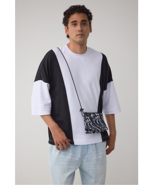 AZUL by moussy(アズールバイマウジー)の「総柄ミニショルダーバッグ(ショルダーバッグ・メンズ・ブラック/ブラック系その他・FREE)」の13枚目の写真