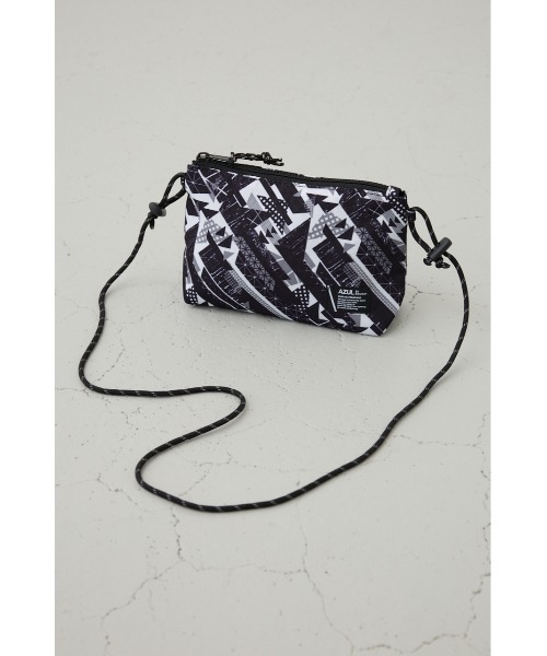 AZUL by moussy(アズールバイマウジー)の「総柄ミニショルダーバッグ(ショルダーバッグ・メンズ・ブラック/ブラック系その他・FREE)」の16枚目の写真