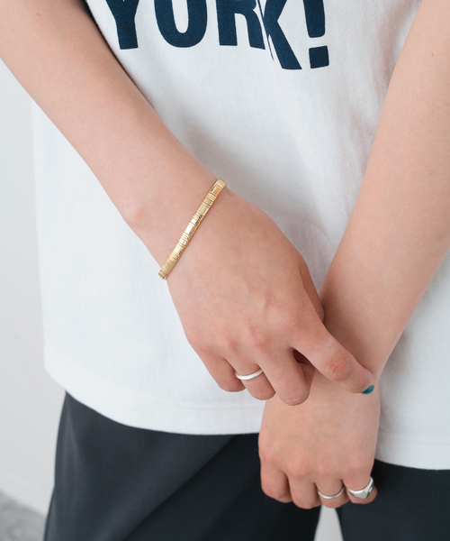 Spick & Span(スピックアンドスパン)の「SHASHI / シャシ TILU BRACELET FORTKNOX(ブレスレット・レディース・ゴールド・FREE)」の2枚目の写真