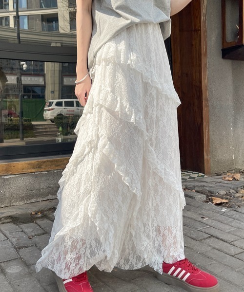 Vipoa（ヴィポア）の「レースロングスカート（スカート・レディース・ホワイト・FREE）」の2枚目の写真