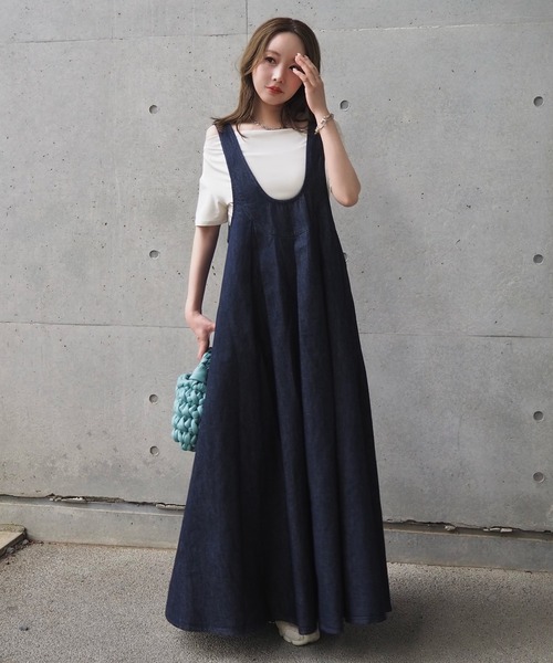 u neck tuck denim jumper skirt /Uネック タック デニム ロング