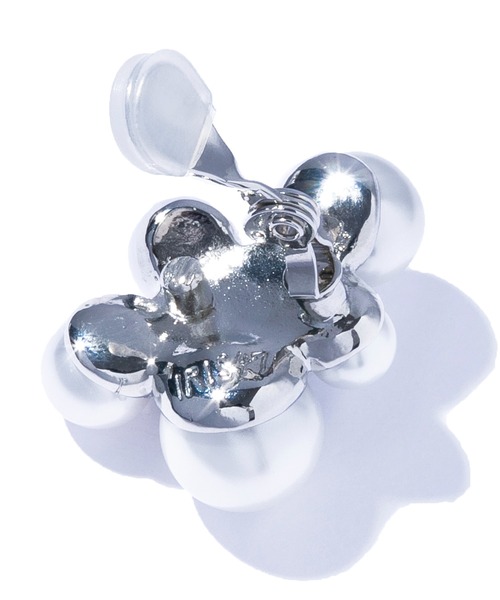 IRIS47(イリスフォーセブン)の「【IRIS 47】breath earring/ブレス イヤリング(イヤリング・レディース・ホワイト・FREE)」の2枚目の写真
