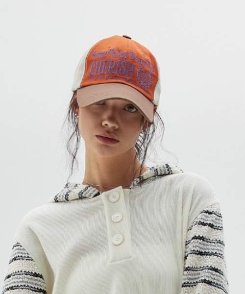 アディラコットンブレンドのブークルキャップ Oblada(オブラダ)/oval LOGO CAP(オーバル ロゴ キャップ)/ロゴ