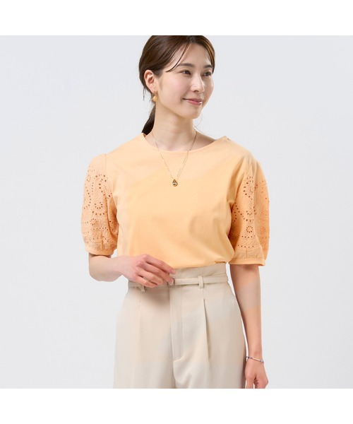 TOKYO SHIRTS(トウキョウシャツ)の「袖刺繍 半袖ブラウス(シャツ/ブラウス・レディース・ブラック/ネイビー/ベージュ・M/LL/L)」の3枚目の写真