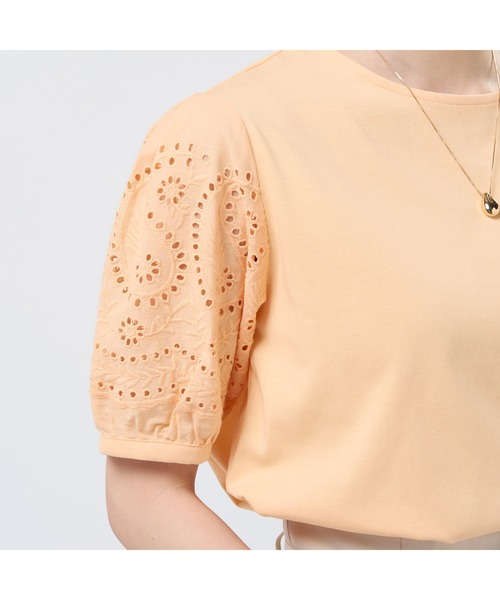 TOKYO SHIRTS(トウキョウシャツ)の「袖刺繍 半袖ブラウス(シャツ/ブラウス・レディース・ブラック/ネイビー/ベージュ・M/LL/L)」の10枚目の写真
