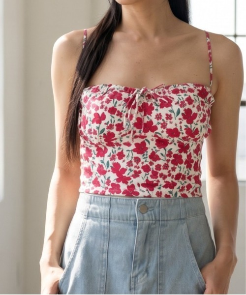 Per sist ence(パーシエンス)の「フラワープリントブラトップ/カップ付き(キャミソール・レディース・レッド/ブラック・ONE SIZE)」の2枚目の写真