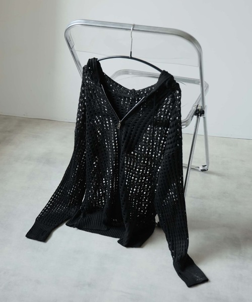 Ulysses(ユリシス)の「透かし編みニットパーカー(パーカー・レディース・ブラック/ベージュ・F)」の19枚目の写真