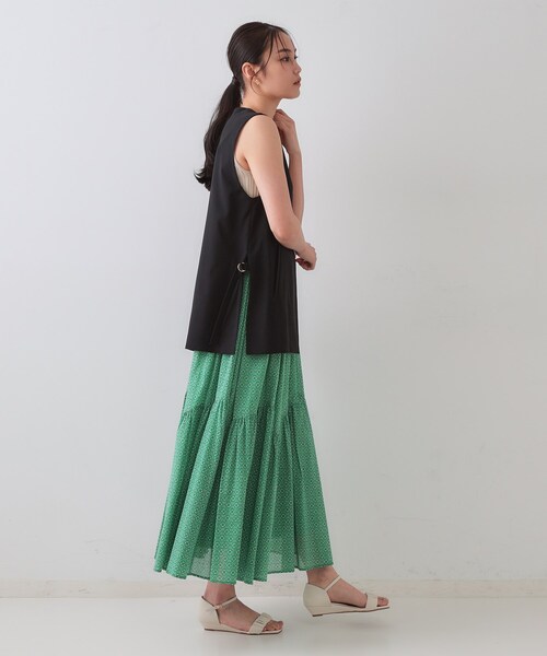 OPAQUE.CLIP（オペークドットクリップ）の「ストレッチVネックジレ/セットアップ対応【UV/接触冷感/洗濯機洗い可/抗ピル】（ベスト・レディース・ブラック/ライトグレー・38/40/42）」の18枚目の写真