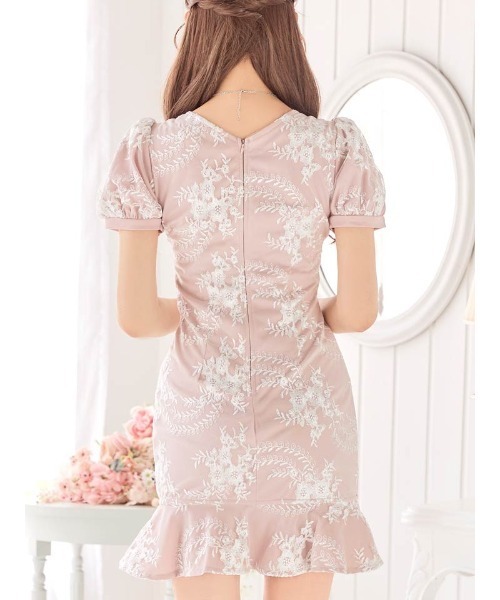 KAREN MILLEN ミニドレス カットワーク 刺繍 パフスリーブ Cutwork Beaded Embroidered Woven Mini Dress | Karen Millen