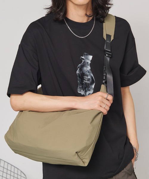 SEN TOKYO(セントーキョー)の「ラバープリントグラフィックTee(Tシャツ/カットソー・メンズ・ブラック/ホワイト・M/L)」の3枚目の写真