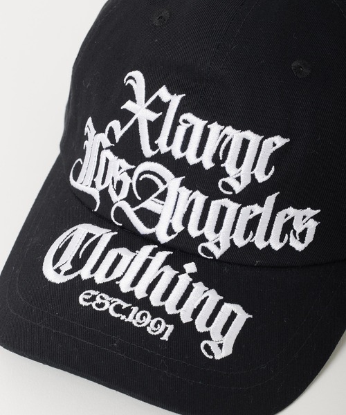 XLARGE（エクストララージ）の「OLD ENGLISH 6PANEL SNAPBACK CAP（キャップ・メンズ・ベージュ/レッド/ブラック・ONE SIZE）」の7枚目の写真