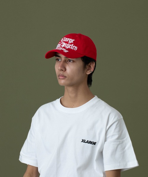 XLARGE（エクストララージ）の「OLD ENGLISH 6PANEL SNAPBACK CAP（キャップ・メンズ・ベージュ/レッド/ブラック・ONE SIZE）」の21枚目の写真