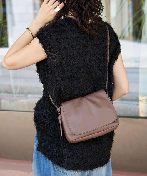 RIVE DROITE（リヴドロワ）の「【MONN.:.(モン)】HAND BAG（ショルダーバッグ・レディース・ブラウン/ネイビー・FREE）」の6枚目の写真