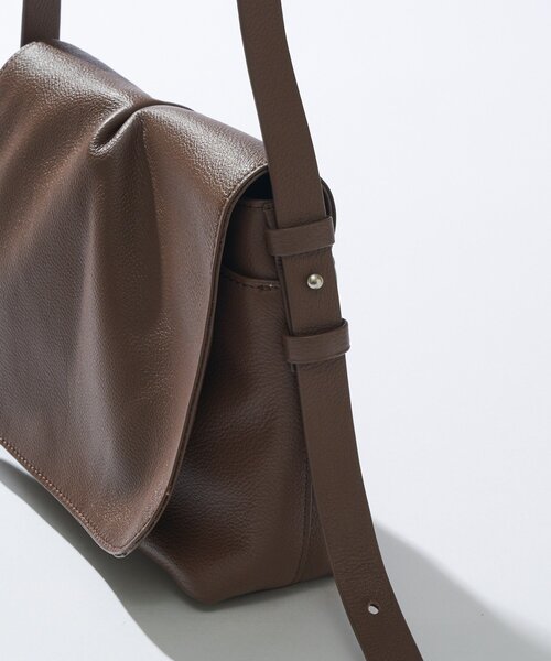 RIVE DROITE（リヴドロワ）の「【MONN.:.(モン)】HAND BAG（ショルダーバッグ・レディース・ブラウン/ネイビー・FREE）」の13枚目の写真