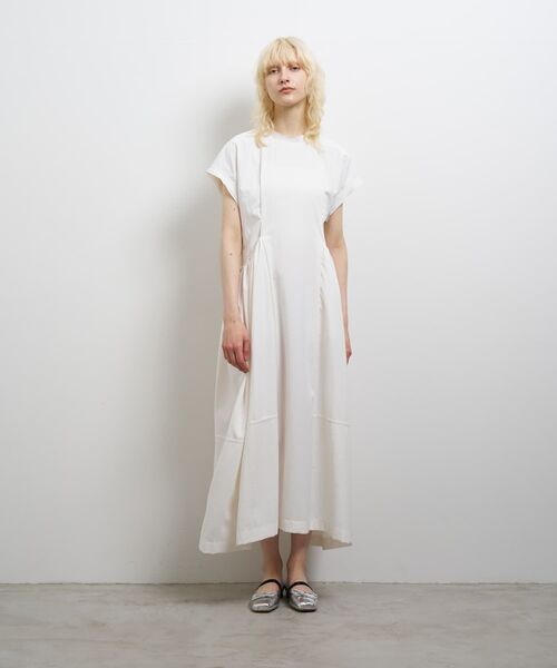 LANVIN en Bleu（ランバンオンブルー）の「ナイロンタスランギャザーワンピース（ワンピース・レディース・ボルドー/オフホワイト/ブラック・38/36）」の11枚目の写真