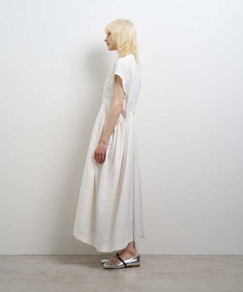 LANVIN en Bleu（ランバンオンブルー）の「ナイロンタスランギャザーワンピース（ワンピース・レディース・ボルドー/オフホワイト/ブラック・38/36）」の12枚目の写真