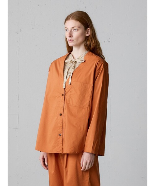 MidiUmi（ミディウミ）の「MidiUmi TWO&MOREカーディガンジャケット（ダウンジャケット/コート・レディース・ネイビー/オレンジ・FREE）」の6枚目の写真