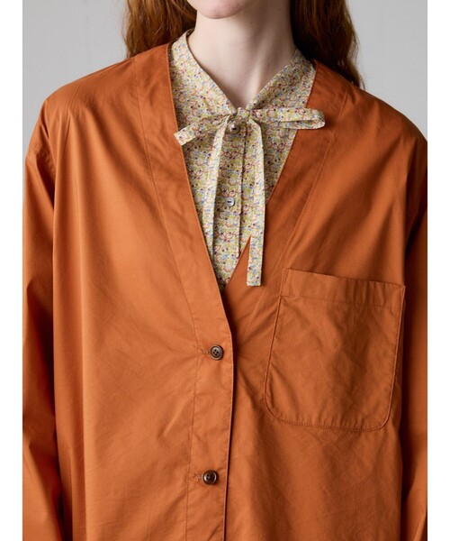 MidiUmi（ミディウミ）の「MidiUmi TWO&MOREカーディガンジャケット（ダウンジャケット/コート・レディース・ネイビー/オレンジ・FREE）」の9枚目の写真