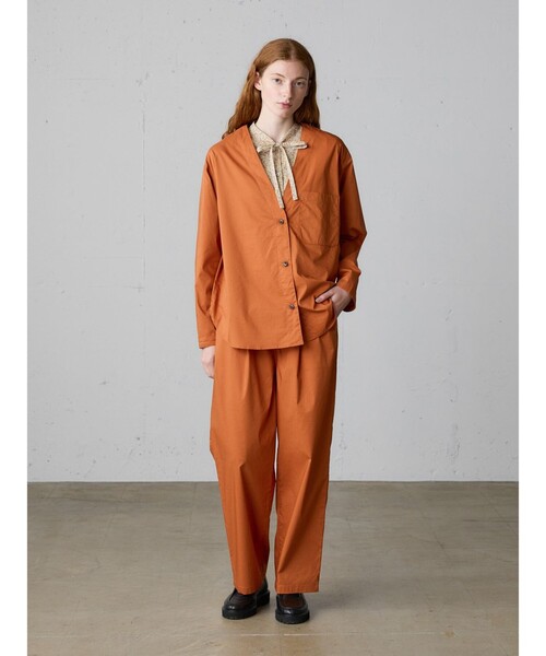 MidiUmi（ミディウミ）の「MidiUmi TWO&MOREカーディガンジャケット（ダウンジャケット/コート・レディース・ネイビー/オレンジ・FREE）」の10枚目の写真