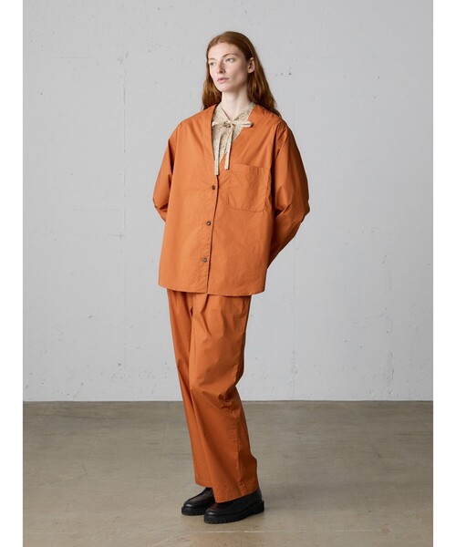 MidiUmi（ミディウミ）の「MidiUmi TWO&MOREカーディガンジャケット（ダウンジャケット/コート・レディース・ネイビー/オレンジ・FREE）」の11枚目の写真