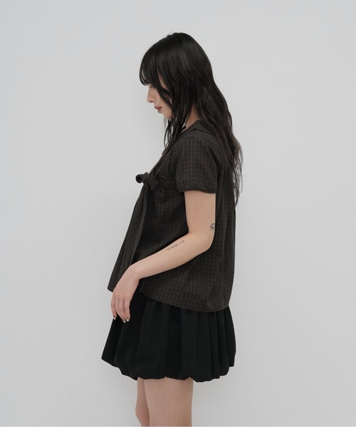 Enewd nina（エニュードニーナ）の「襟付き チェック　リボン ブラウス トップス（Tシャツ/カットソー・レディース・ブラウン/カーキ・FREE）」の13枚目の写真