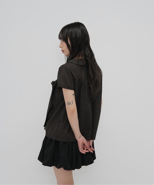 Enewd nina（エニュードニーナ）の「襟付き チェック　リボン ブラウス トップス（Tシャツ/カットソー・レディース・ブラウン/カーキ・FREE）」の11枚目の写真