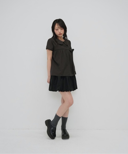 Enewd nina（エニュードニーナ）の「襟付き チェック　リボン ブラウス トップス（Tシャツ/カットソー・レディース・ブラウン/カーキ・FREE）」の7枚目の写真