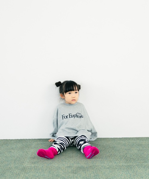 LOWRYS FARM(ローリーズファーム)の「ドルマンウラケプルオーバー 581206(スウェット・キッズ・グレー/ネイビー/グリーン/レッド/アイボリー/ピンク/ブラック/ブルー・110cm/120cm/130cm/140cm/150cm)」の11枚目の写真