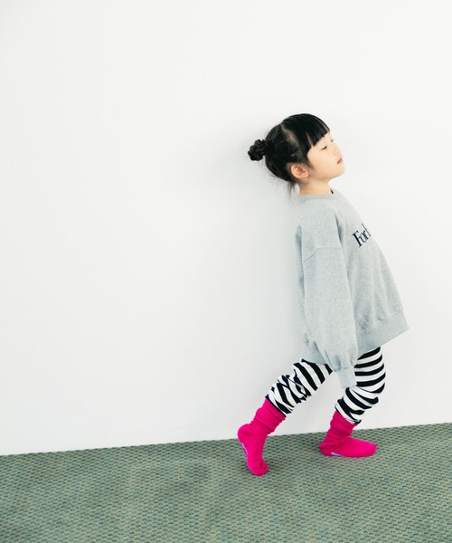 LOWRYS FARM(ローリーズファーム)の「ドルマンウラケプルオーバー 581206(スウェット・キッズ・グレー/ネイビー/グリーン/レッド/アイボリー/ピンク/ブラック/ブルー・110cm/120cm/130cm/140cm/150cm)」の12枚目の写真