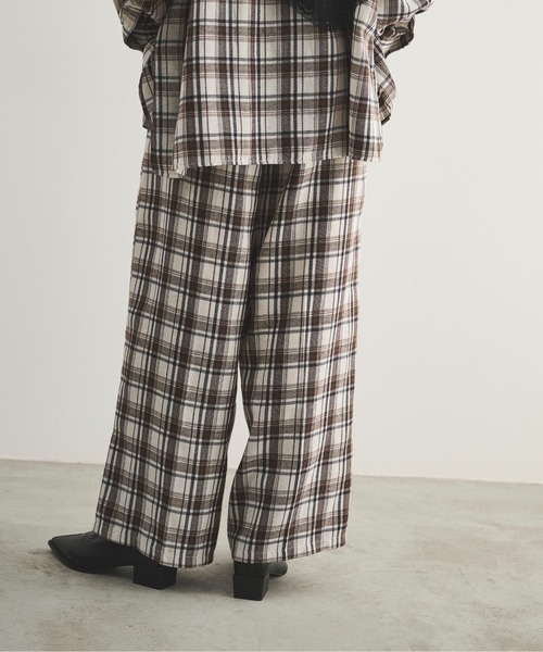 LOSCa（ロスカ）の「チェックワイドスラックス（スラックス・レディース・ブラウン/ブルー/アイボリー・M/S）」の5枚目の写真