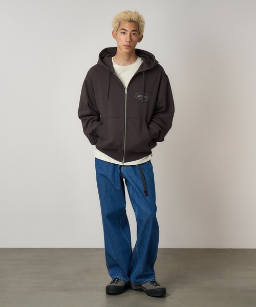 Gramicci(グラミチ)の「ORIGINAL FREEDOM ZIP HOODED SWEATSHIRT|オリジナルフリーダムジップフーデッドスウェットシャツ(パーカー・メンズ・オレンジ/ダークブラウン系/ヘザーグレー・S/M/L/XL/XXL)」の5枚目の写真