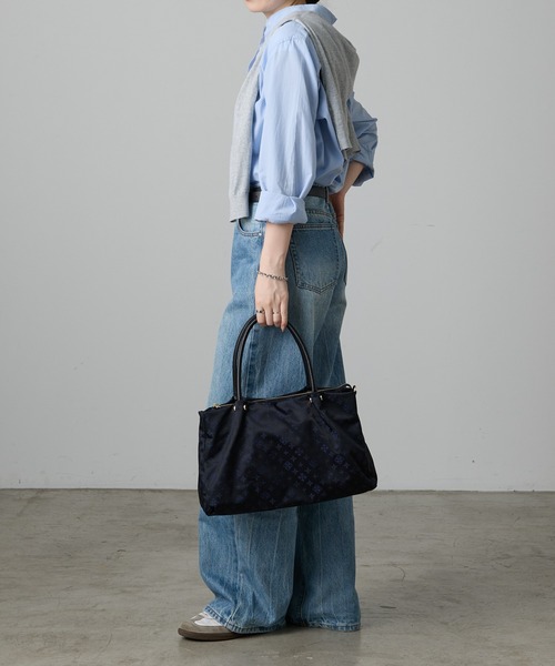 russet（ラシット）の「ナイロン三層2WAYトートバッグ（トートバッグ・レディース・ライトグレー/ブラック/ブラック×ブルー/キナリ・FREE）」の7枚目の写真