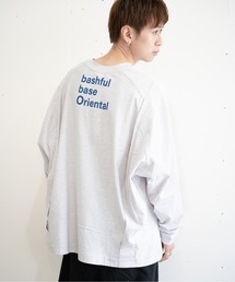 bashful base Oriental（バッシュフルベースオリエンタル）の「【新色追加！/bbO】バックロゴボリュームロンT（Tシャツ/カットソー）」