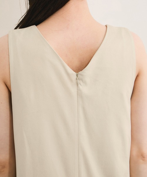 ADAM ET ROPE'（アダムエロペ）の「フェイクスウェードライクジャンパースカート（ジャンパースカート・レディース・キャメル/オフホワイト・FREE）」の13枚目の写真